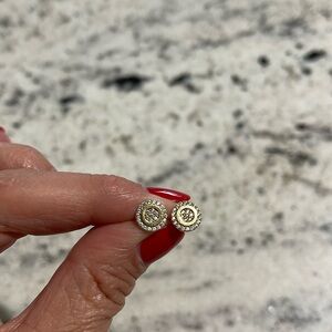 Gold earings  studds